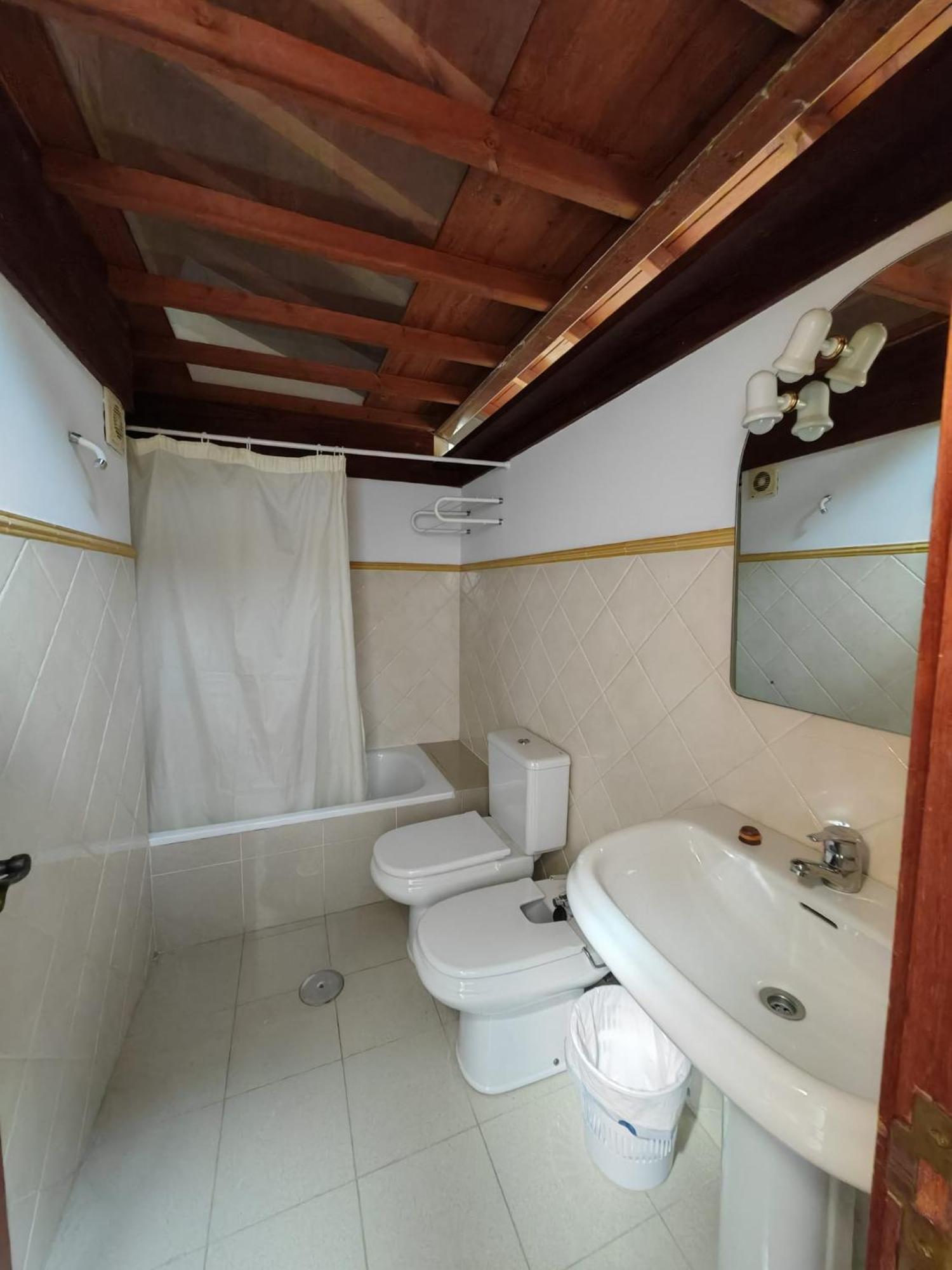 Acea Do Bubal Guest House Os Peares Exterior photo