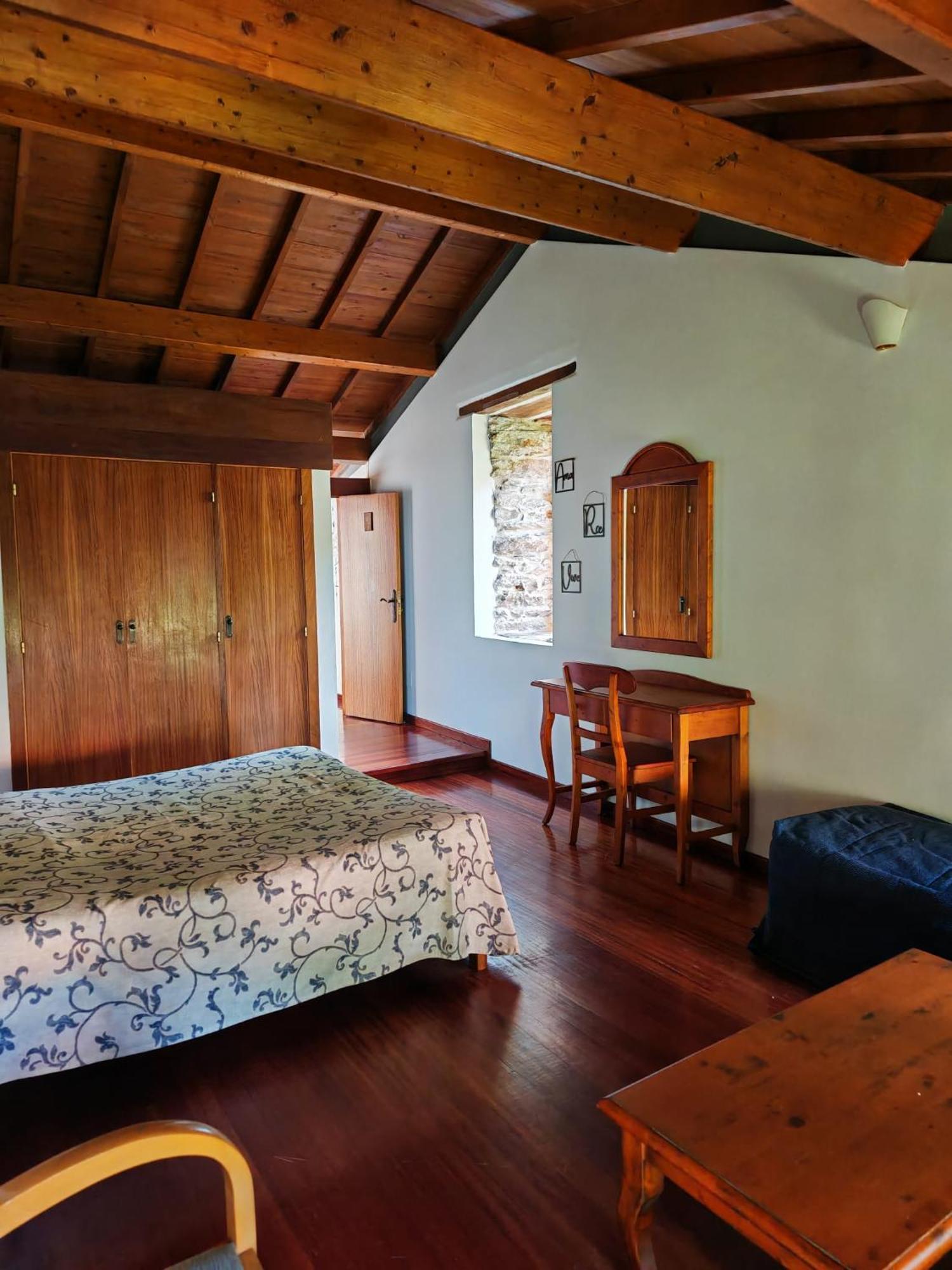 Acea Do Bubal Guest House Os Peares Exterior photo