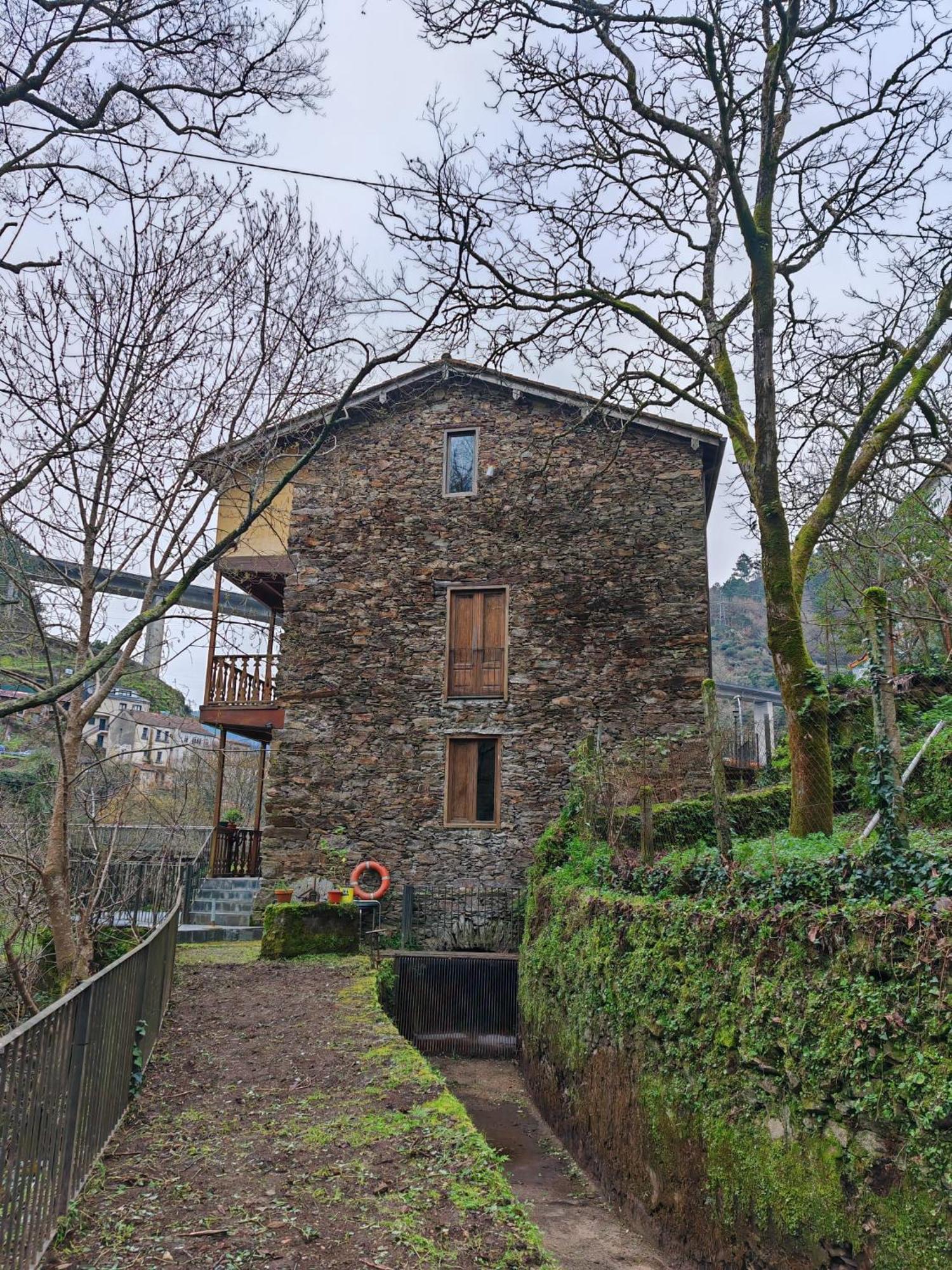 Acea Do Bubal Guest House Os Peares Exterior photo